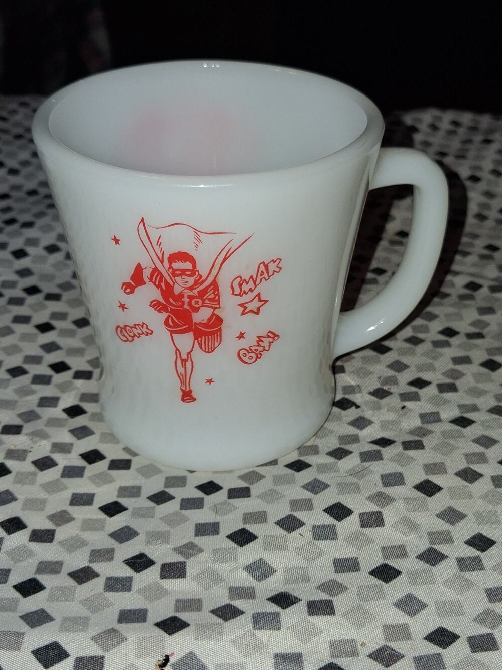 1960’s Anchor Hocking Fire King Batman Robin Boy Wonder Milk Glass Mug DC Comics